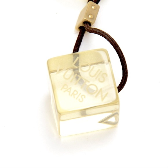 Louis Vuitton Vintage Lucite Hair Tie Cube bobble Set of 2 With Carrying Pouch - Picture 6 of 11
